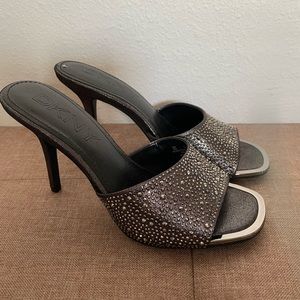 DKNY Grey Dress Shoes Size 6